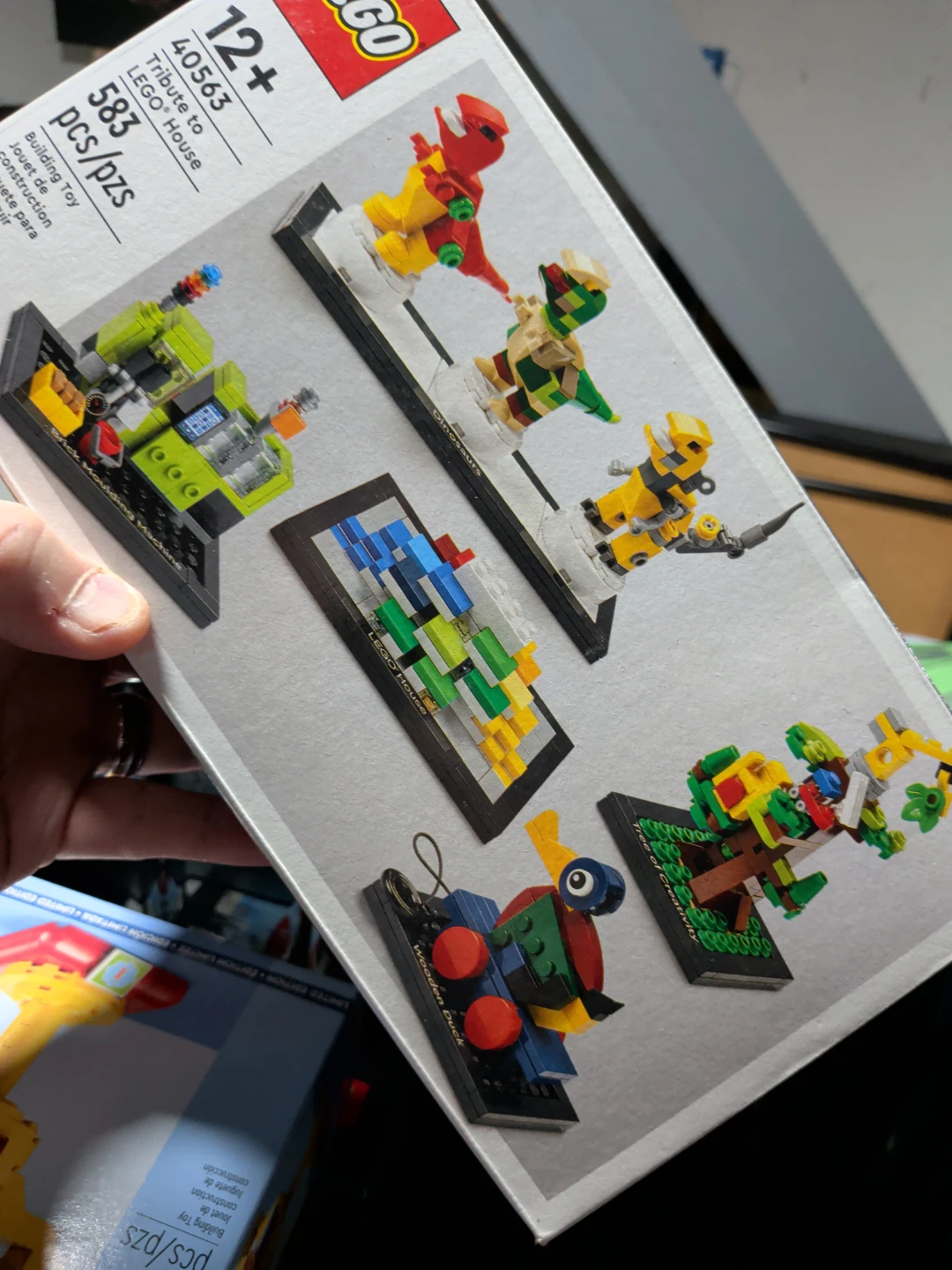 LEGO 40563 Tribute to LEGO House - 583 pcs