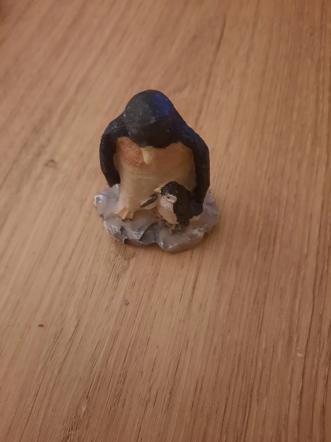 Penguin Figurine pick up in st.albert - photo 2