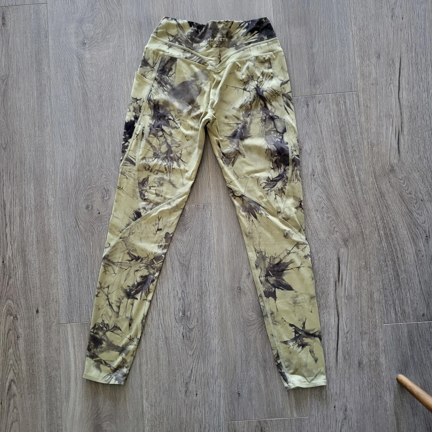 Alphalete Alphalux Force Leggings: Medium
