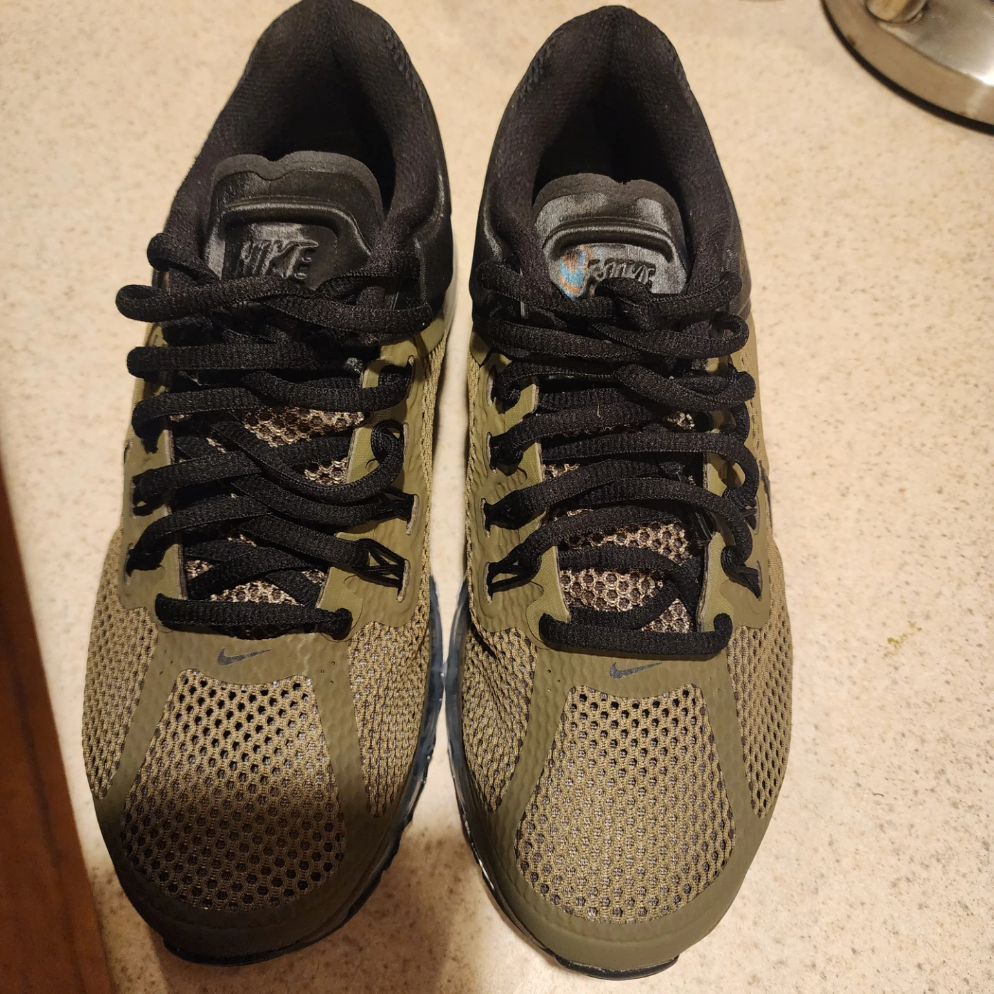Nike Air Max  Olive/Black