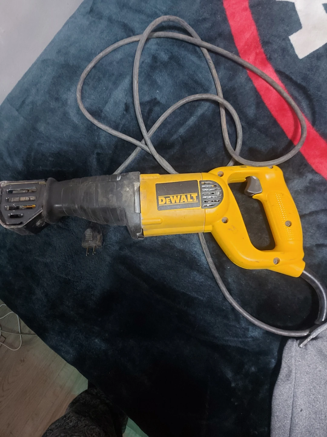 DEWALT Reciprocating Saw