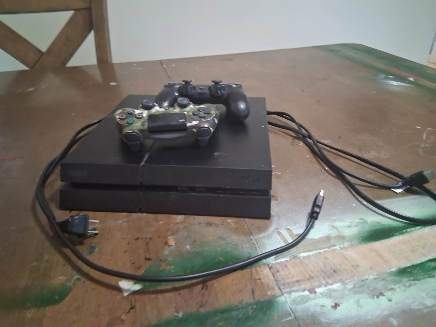 Sony PlayStation 4 Console with 2 Controllers - photo 2