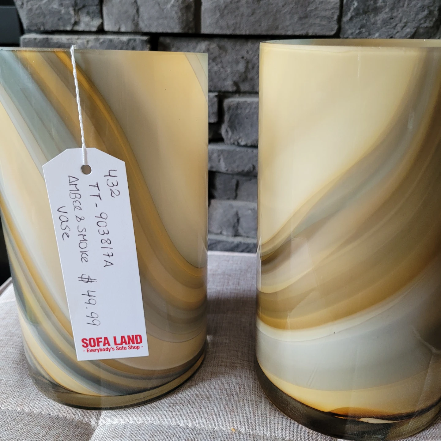 BRAND NEW Sofa Land Amber & Smoke Vase Set - photo 5