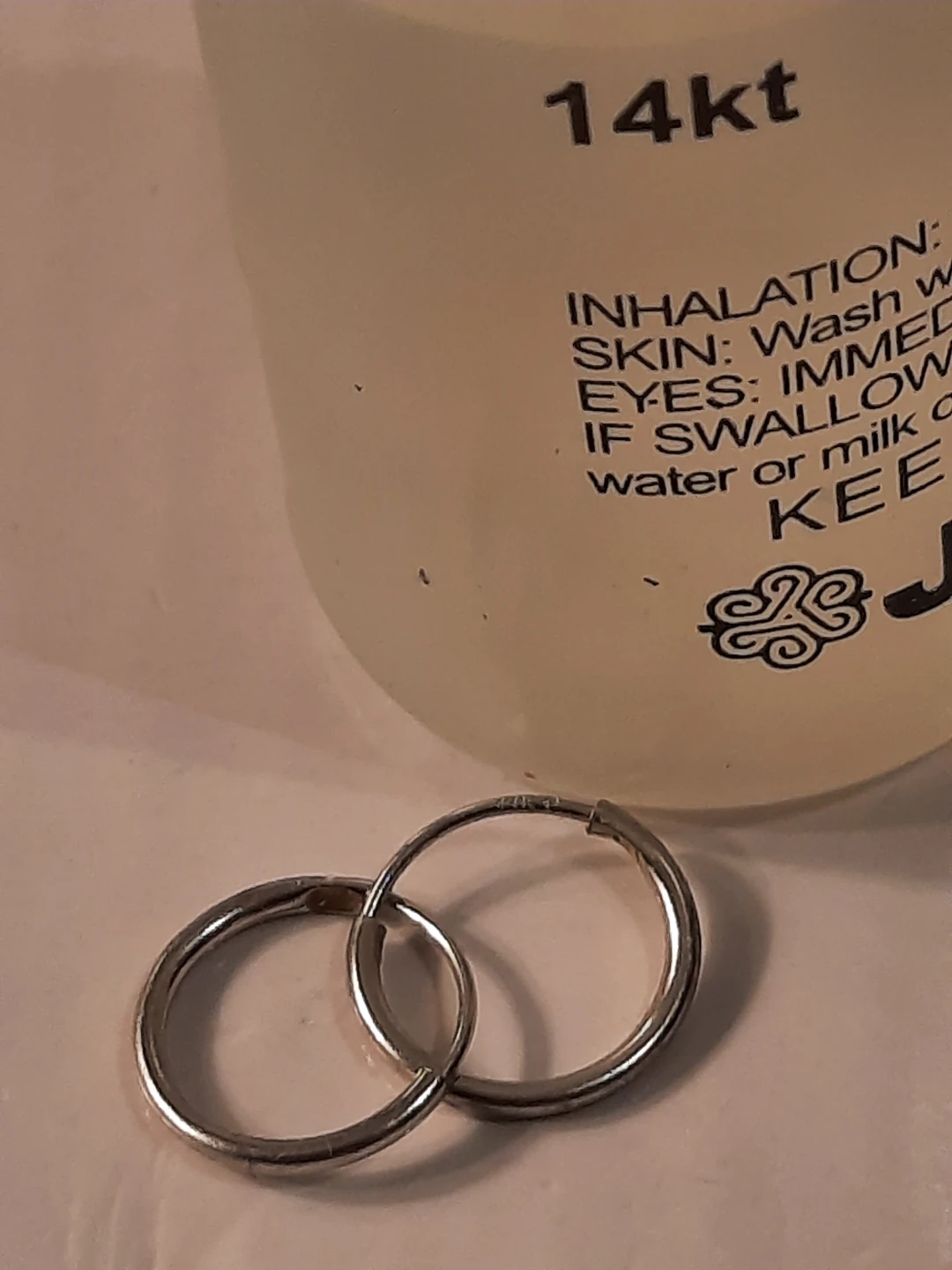 14kt White Gold Hoop Earrings - photo 5