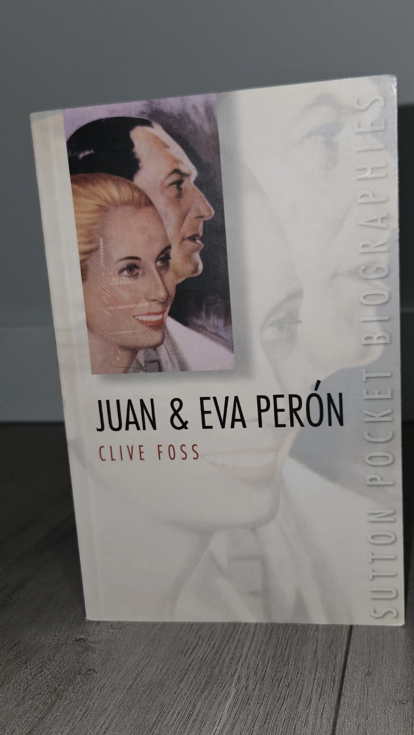 Juan & Eva Perón by Clive Foss - photo 3