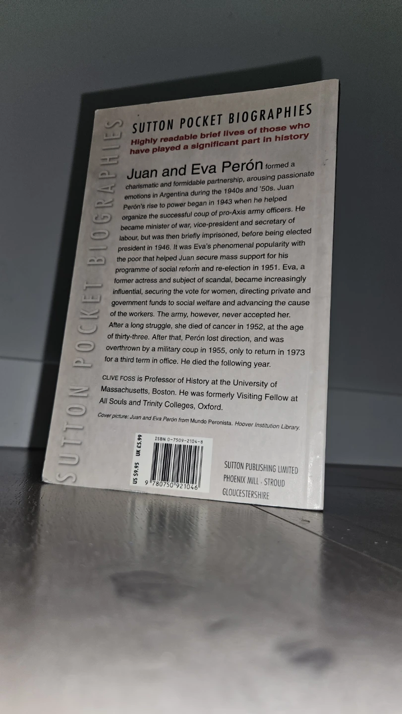 Juan & Eva Perón by Clive Foss - photo 5