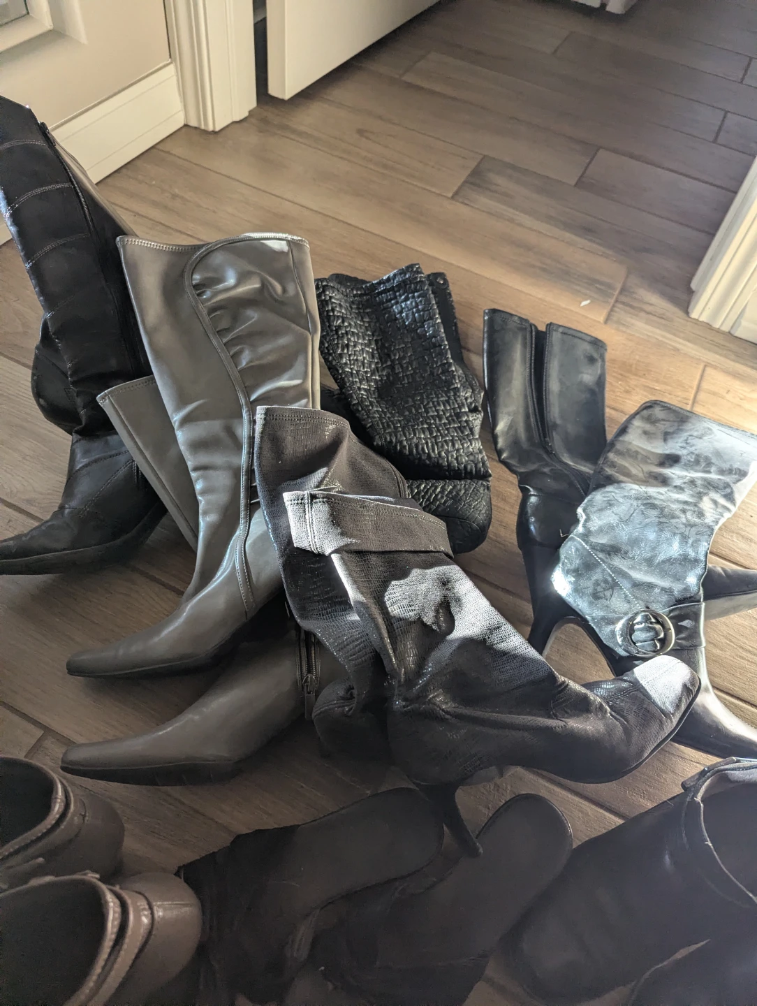 Assorted Women's Shoes & Boots all 13 together size 6.5 - photo 3