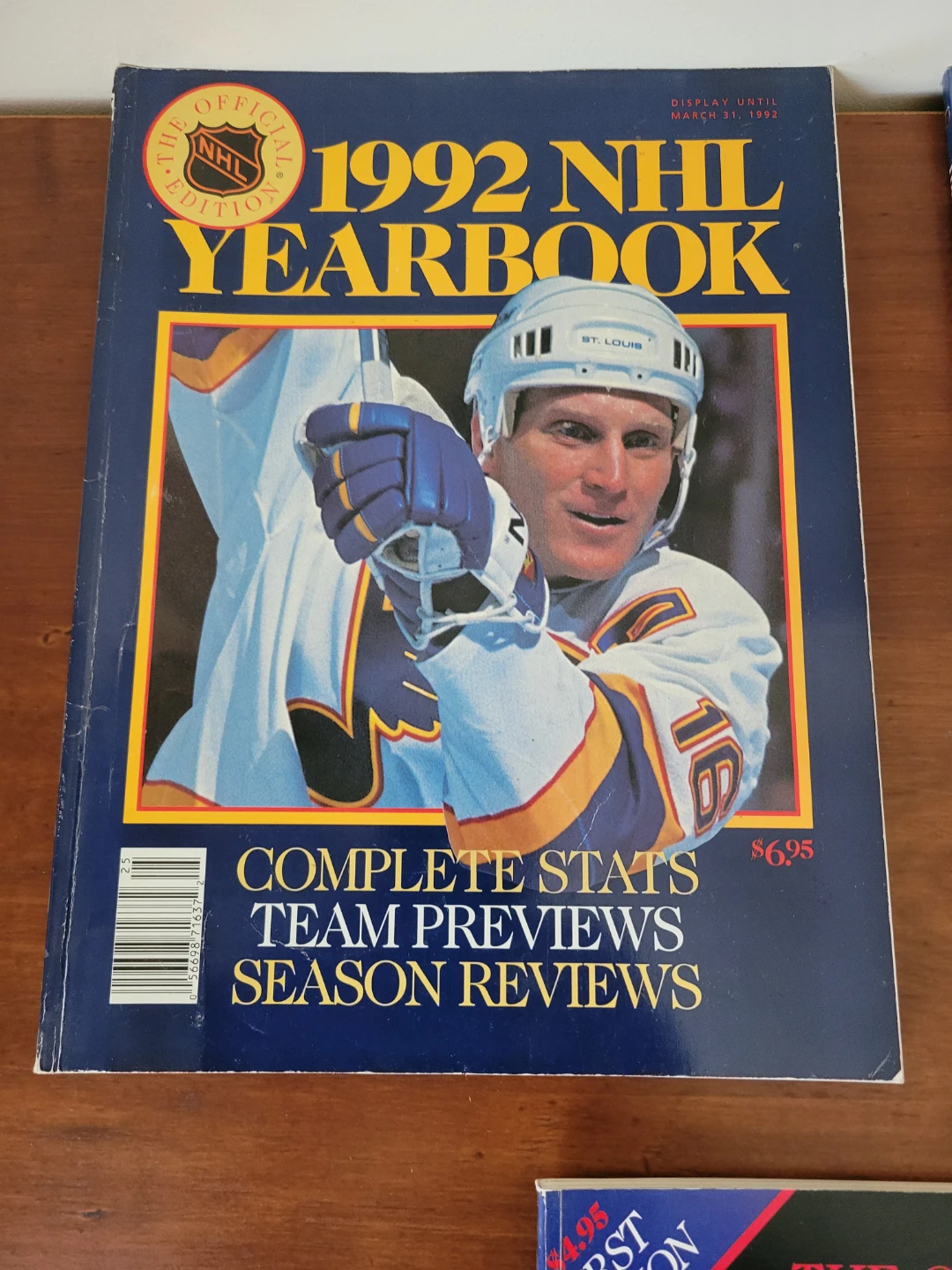 NHL Yearbooks 1990-1994 - photo 2