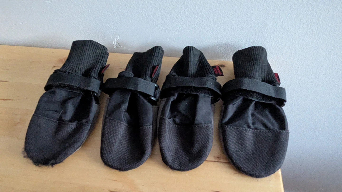 Muttluks Woof Walkers Dog Boots Size S #freecycle