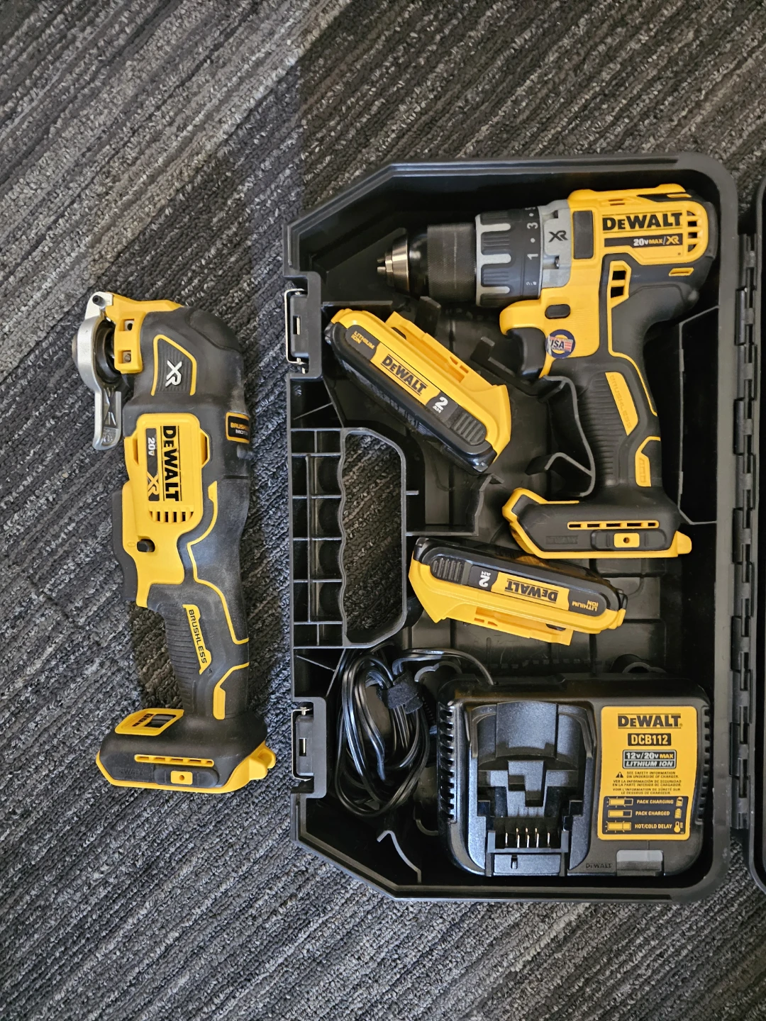 DeWalt 20V XR Oscillating Multi-Tool and drill