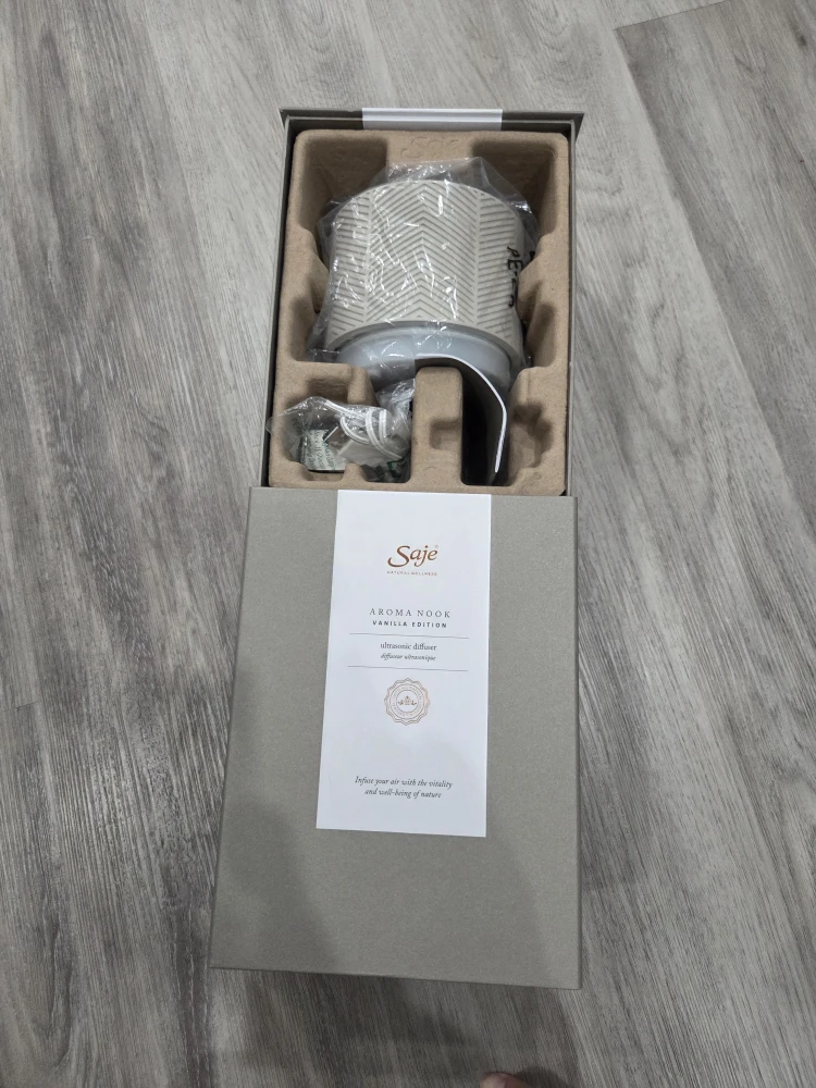 Saje Aroma Nook Vanilla Edition Diffuser - New! - photo 2