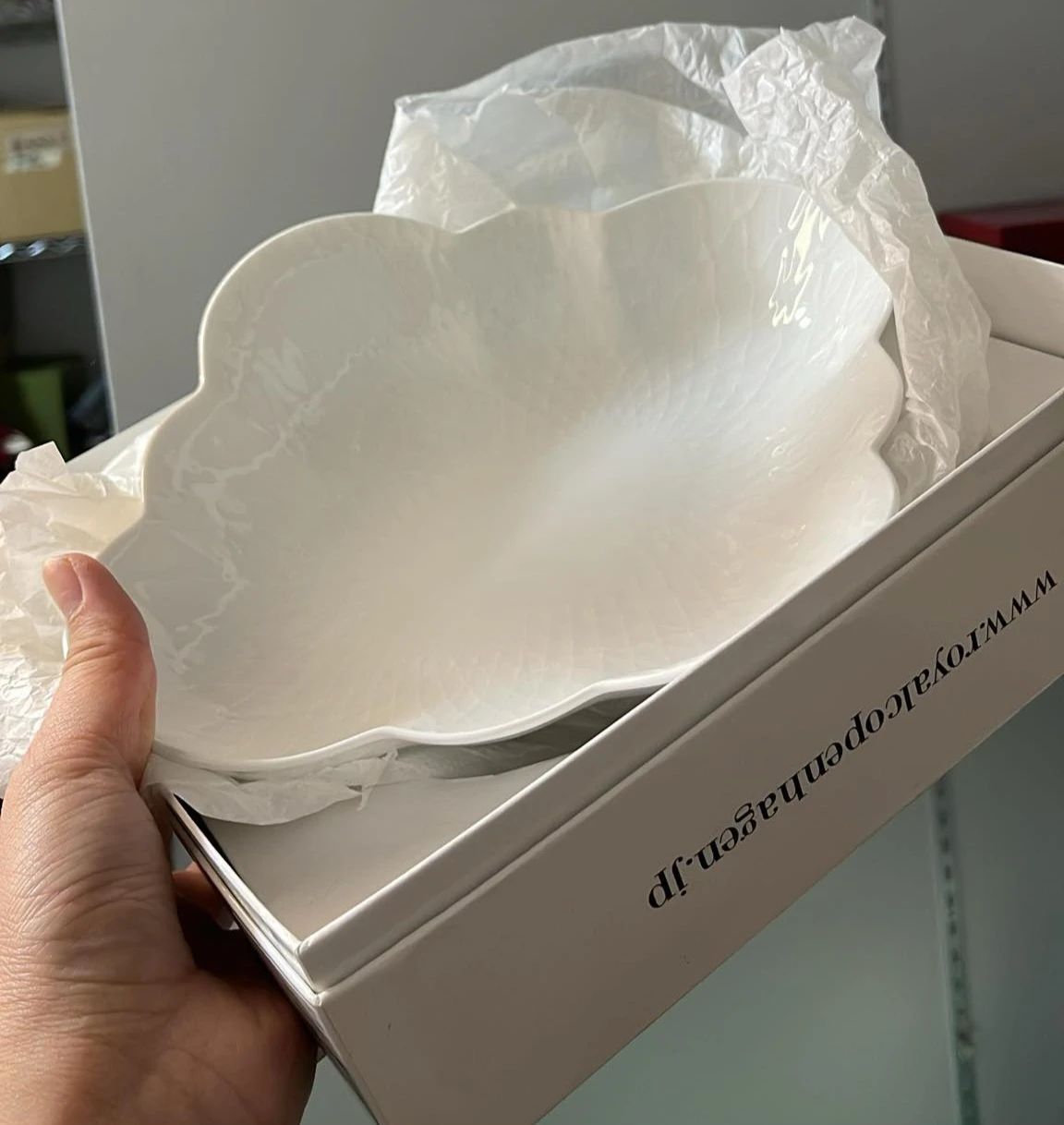 Royal Copenhagen White Fruit Dish - photo 2