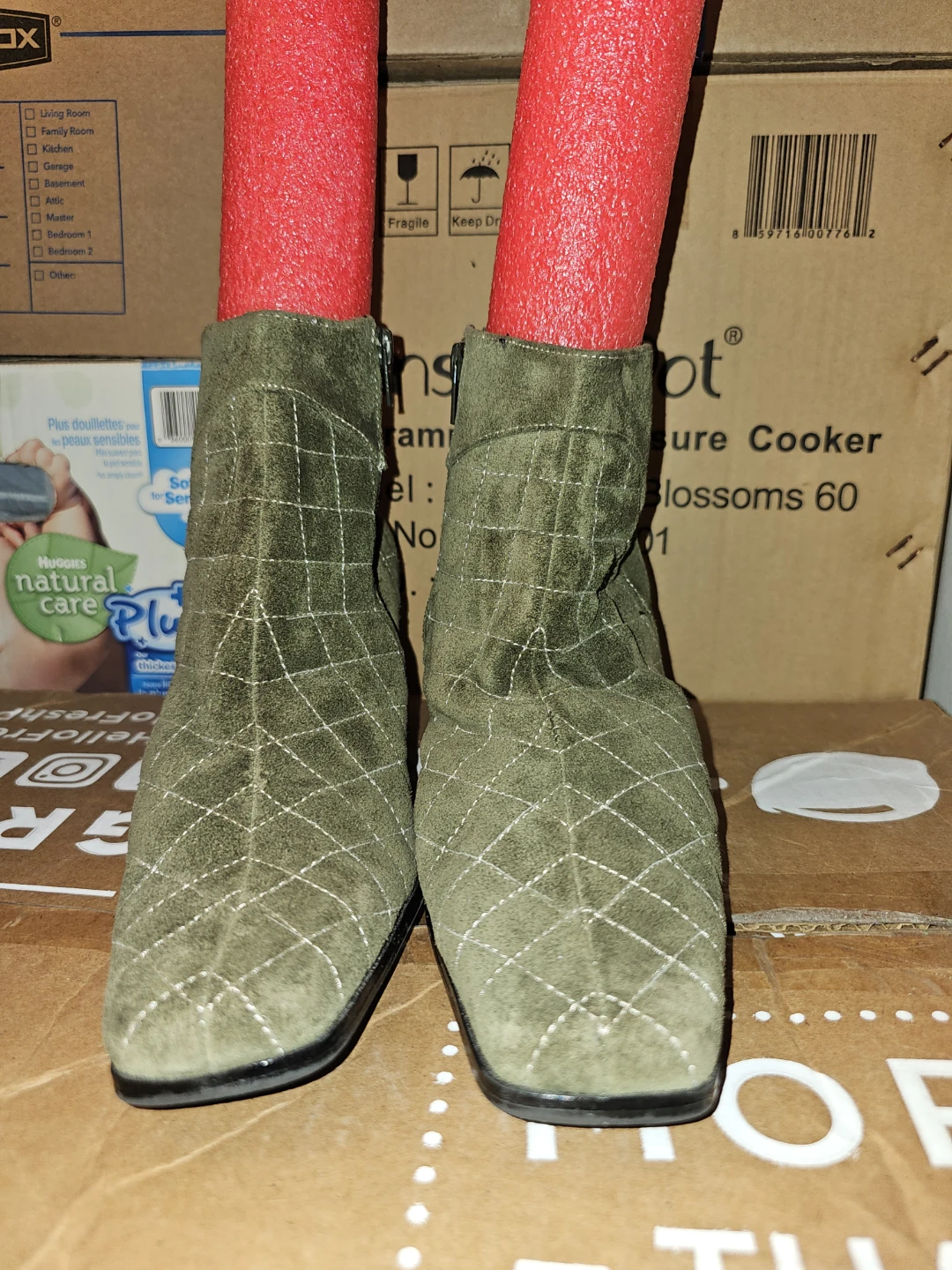 Women's White Mountain Olive Green Ankle Boots Size 9.5 - photo 2