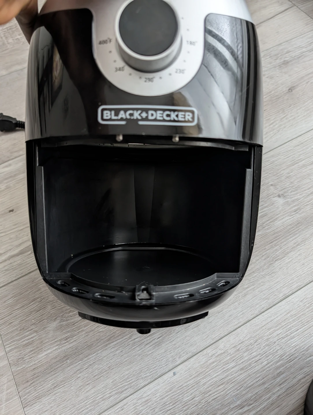 Black+Decker Air Fryer - photo 2