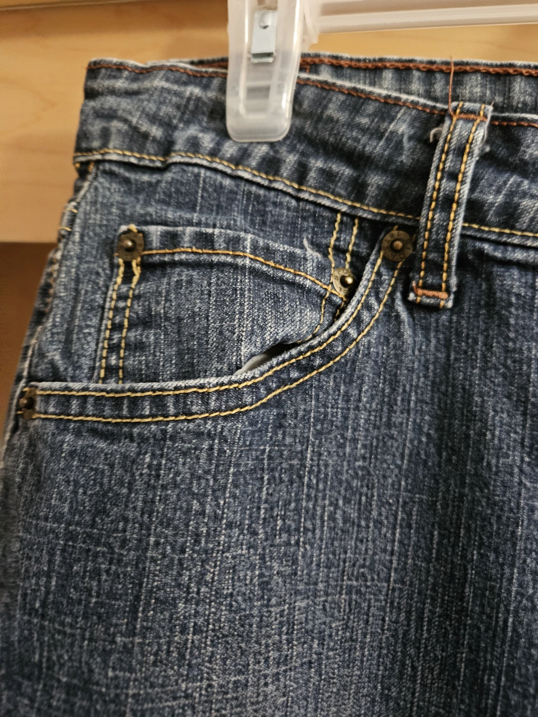 Levi Strauss Signature Low Rise Bootcut Jeans - Size 6M - photo 2