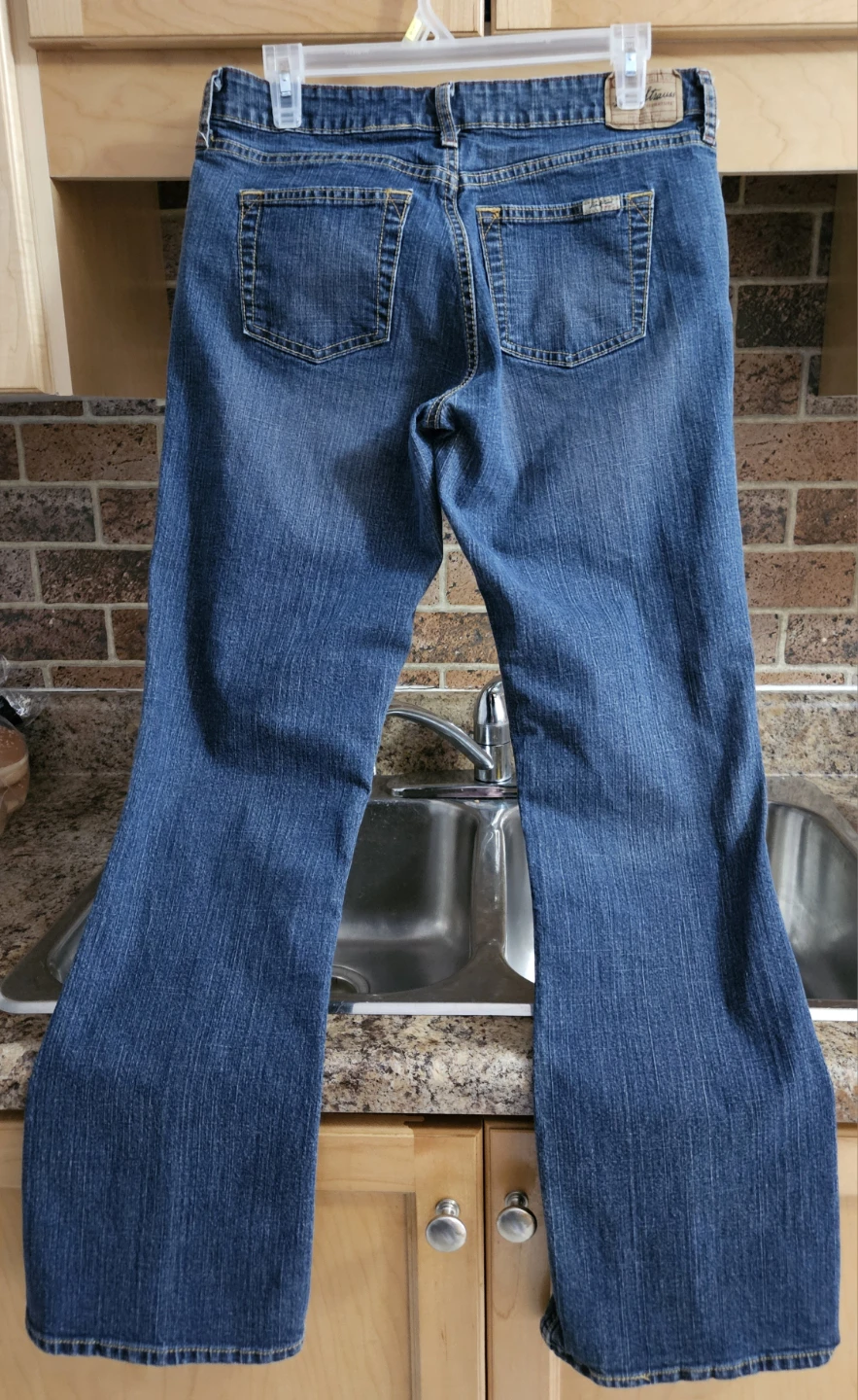 Levi Strauss Signature Low Rise Bootcut Jeans - Size 6M - photo 4