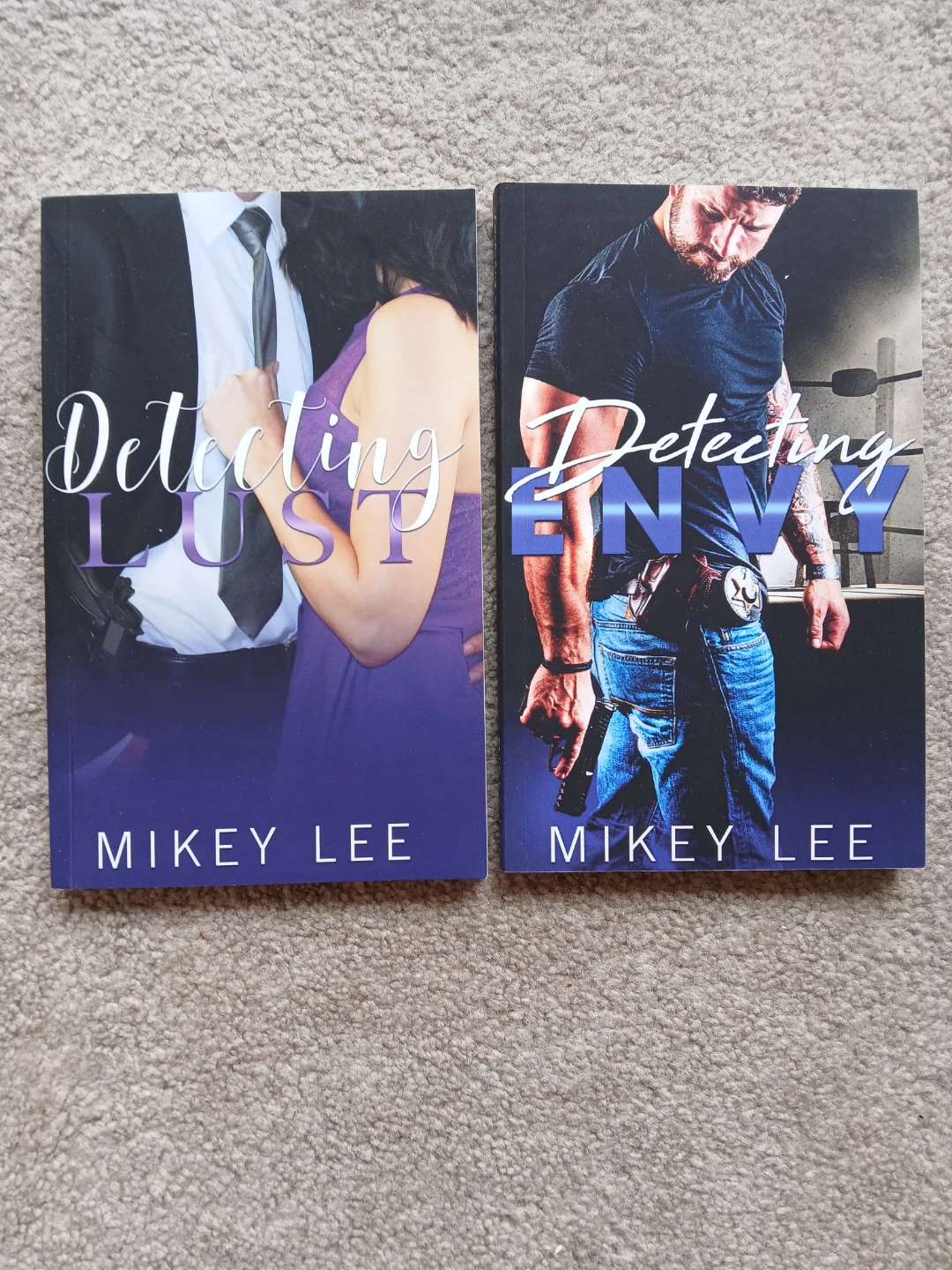 🌶spicy adult books🌶 bundle - random assortment of 5+ books - photo 4