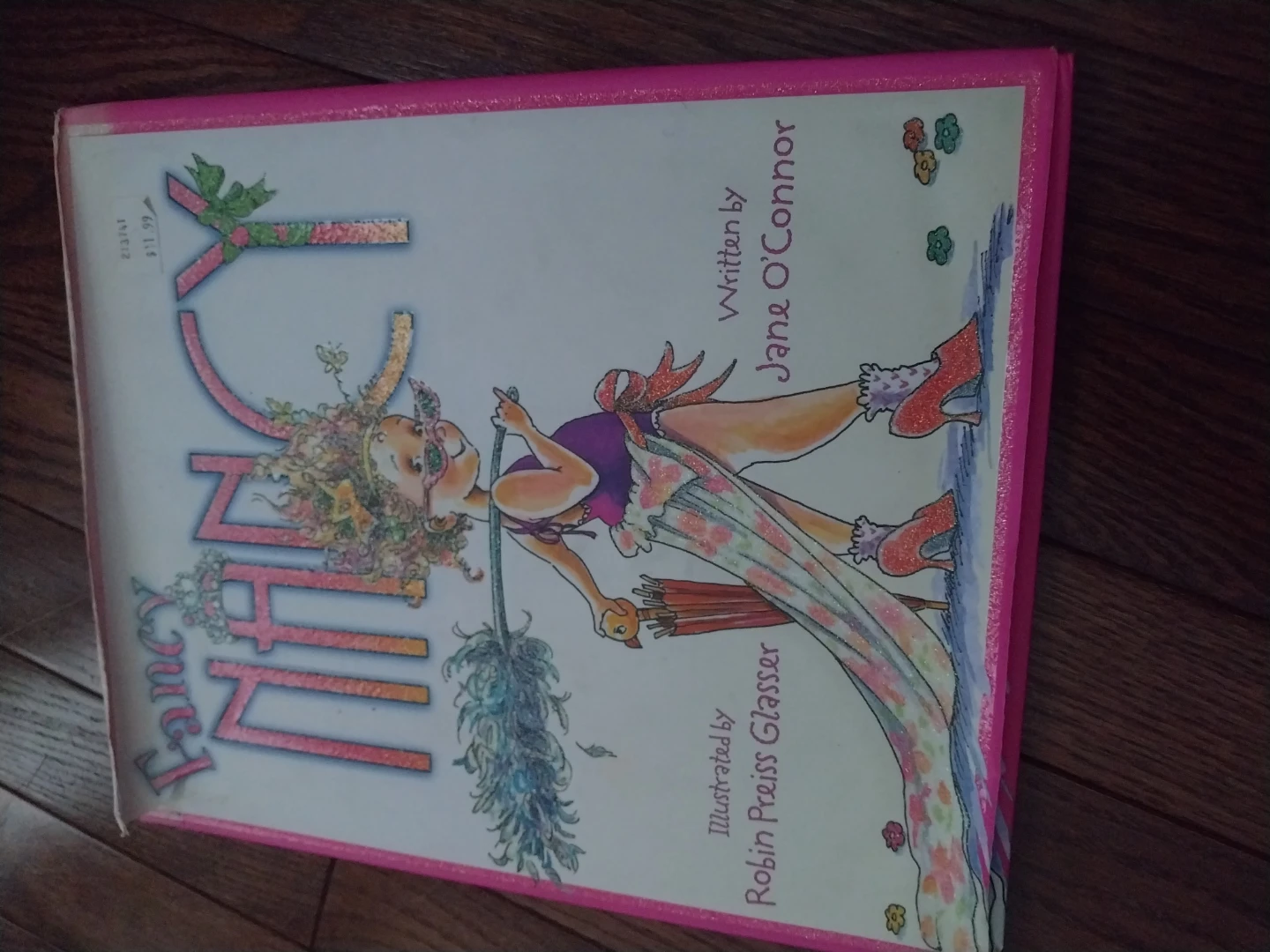 Fancy Nancy Chapter Book
