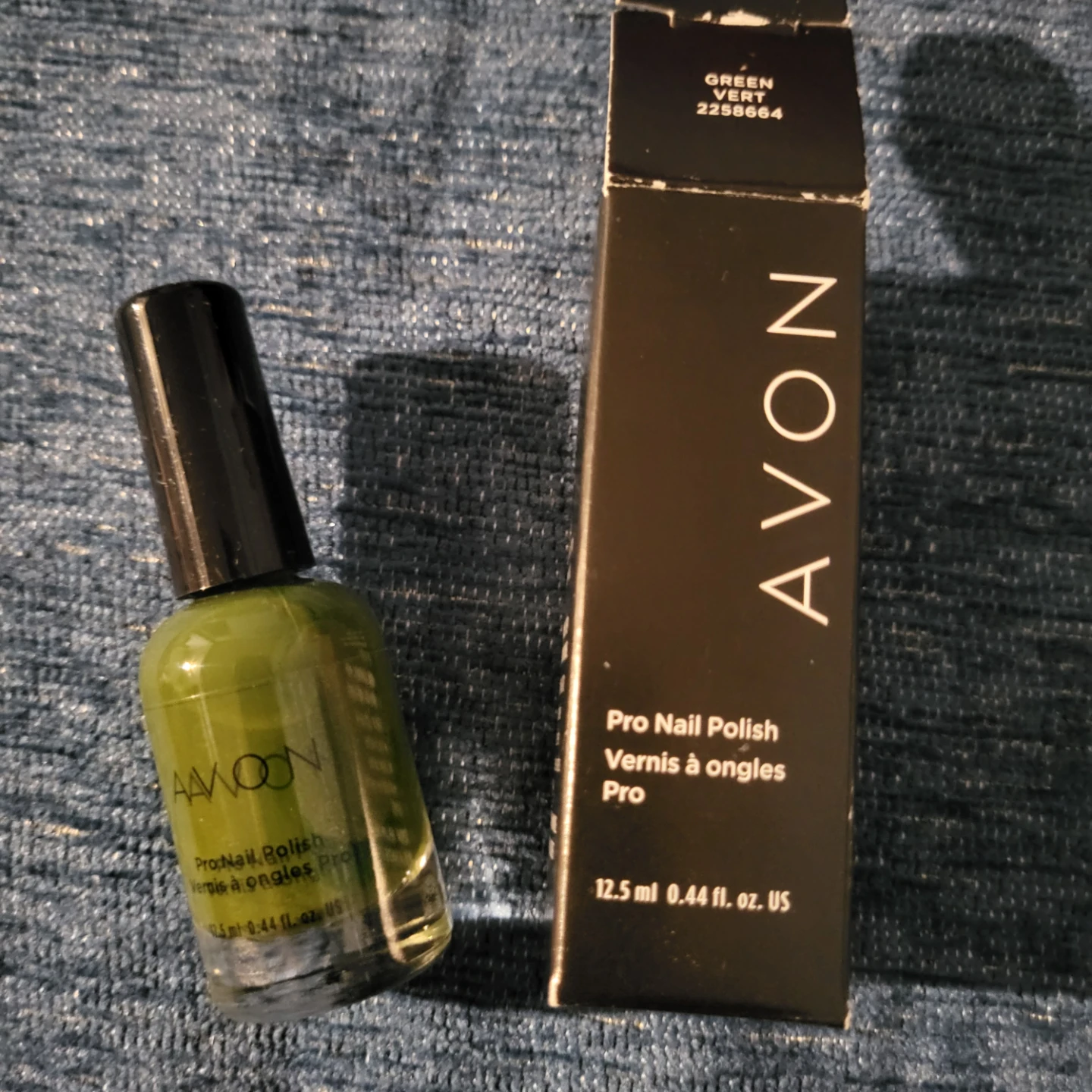 Avon Pro Nail Polish - Green Vert