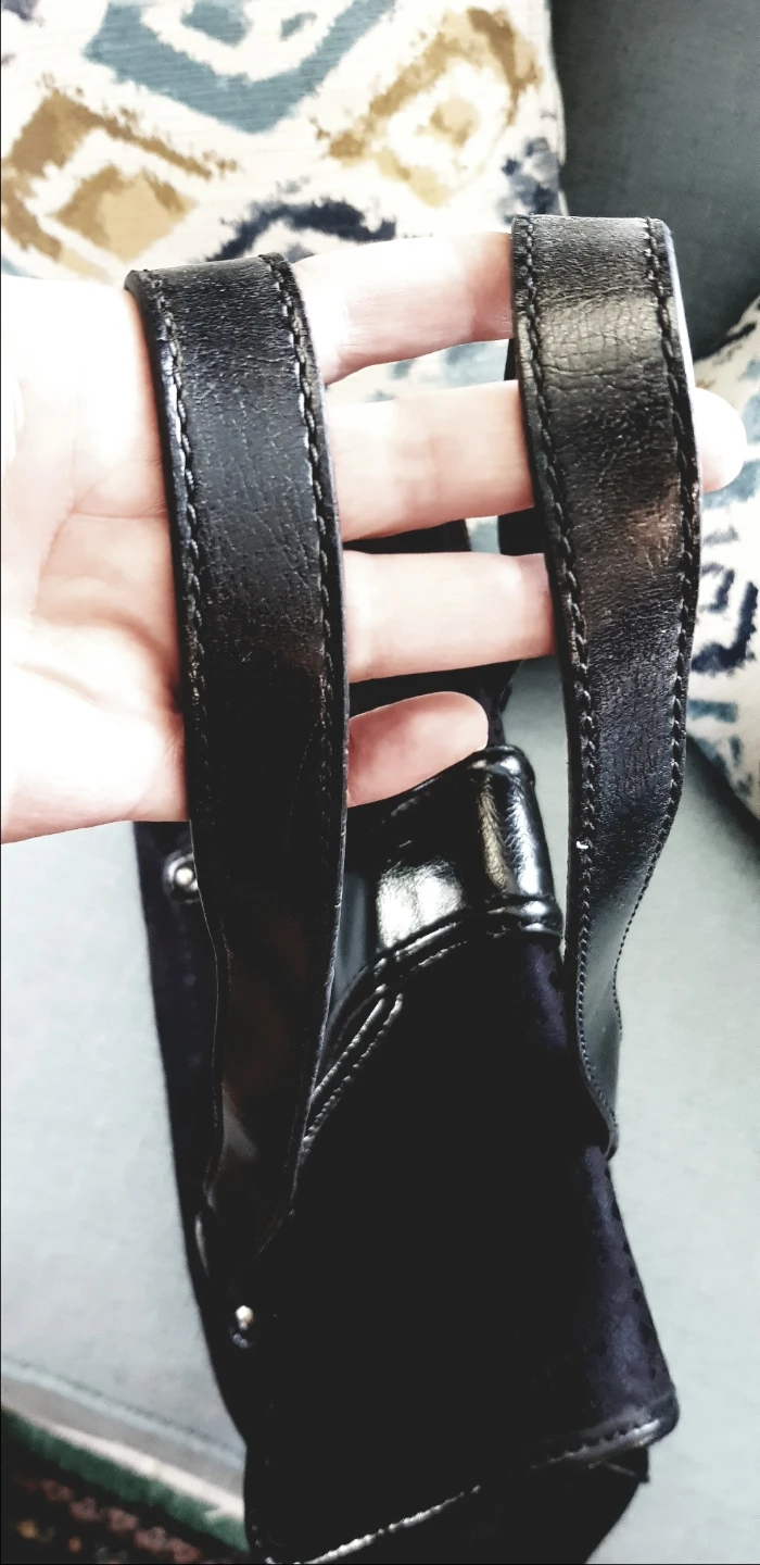 Gianfranco Ferre Black Preloved Shoulder Bag w/original dust bag - photo 5
