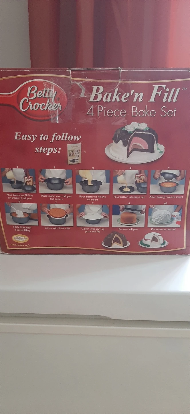Betty Crocker Bake'n Fill 4 Piece Bake Set - photo 2