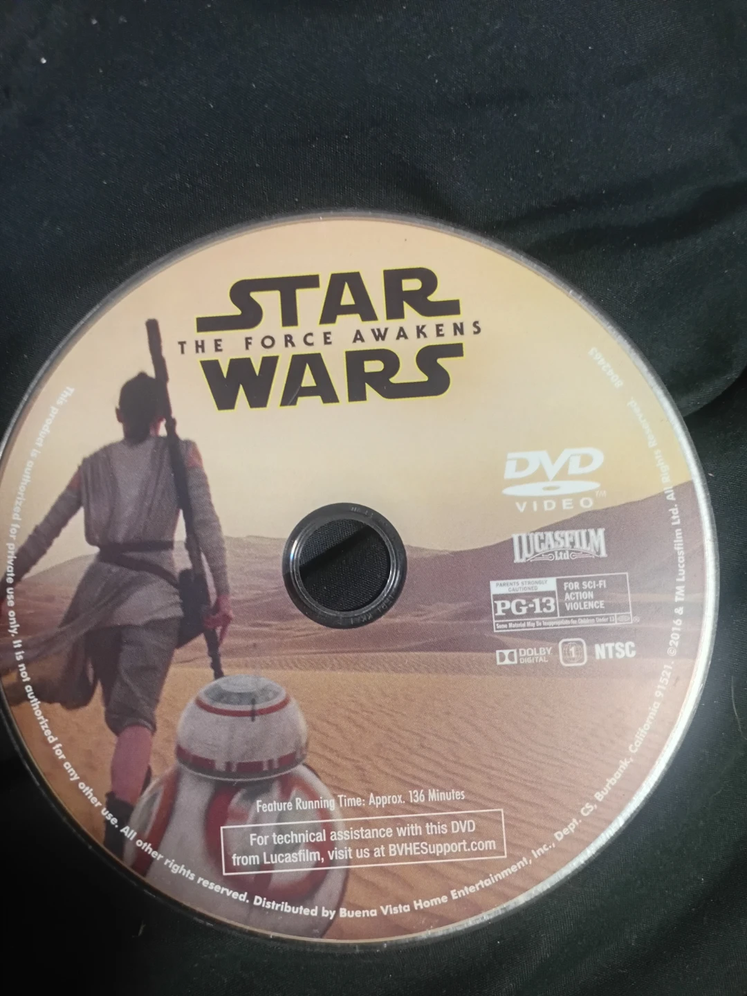 Star Wars: The Force Awakens DVD