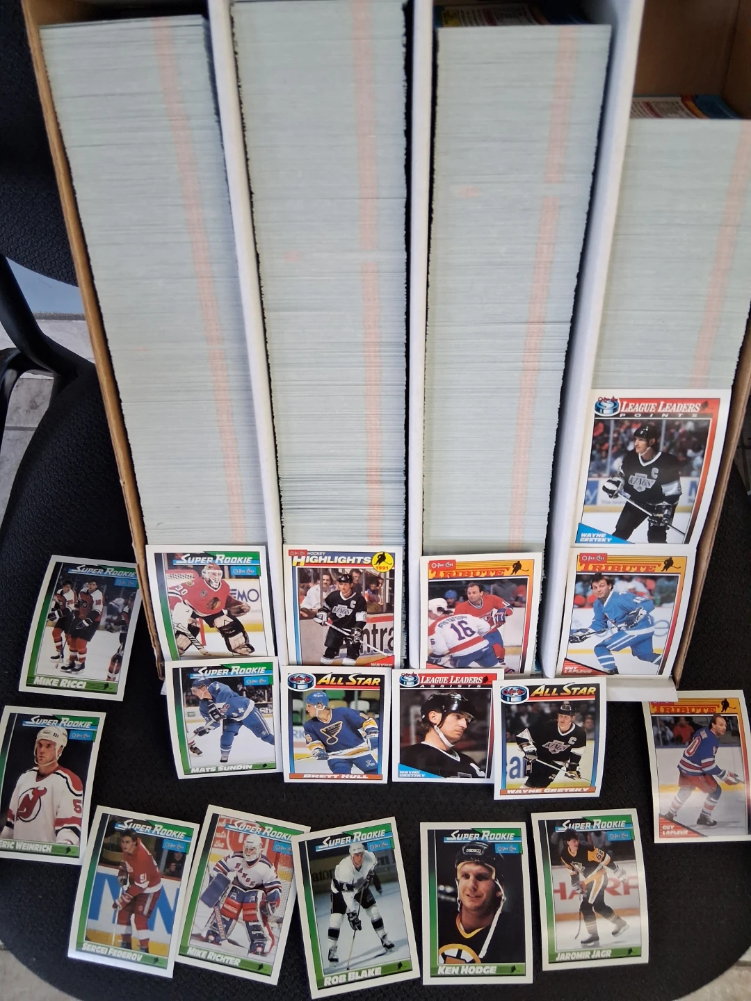 Huge amount of hockey cards - photo 3