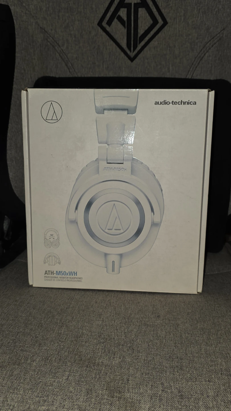 Audio-Technica ATH-M50x Headphones [WHITE]