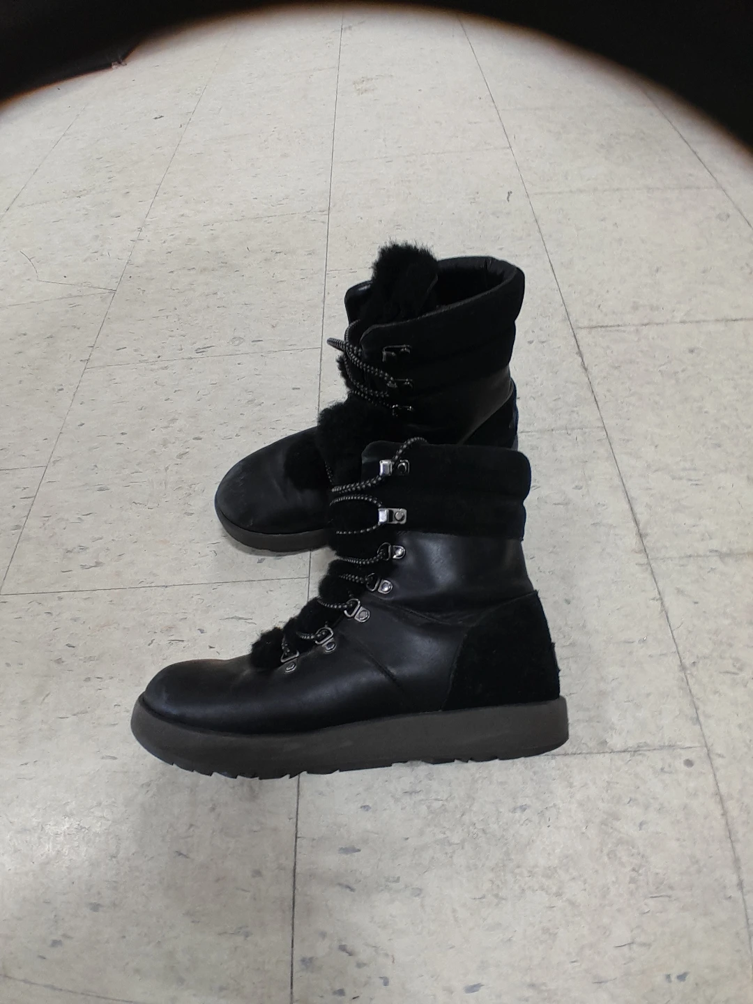 Black Winter Boots with Fur Trim original UGG men's Size 8 - photo 2