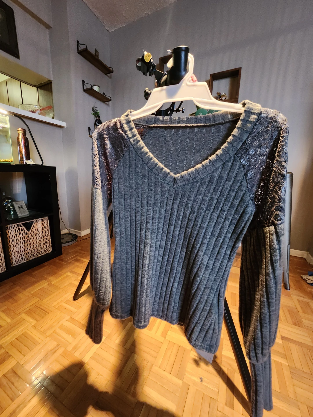 Grey/green Lace Sleeve V-Neck Sweater