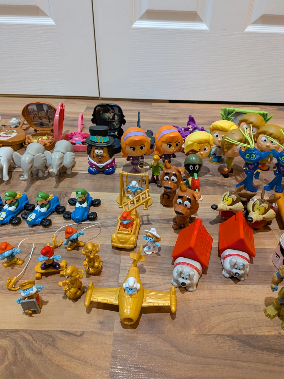 Happy Meal Toy Lot - photo 4