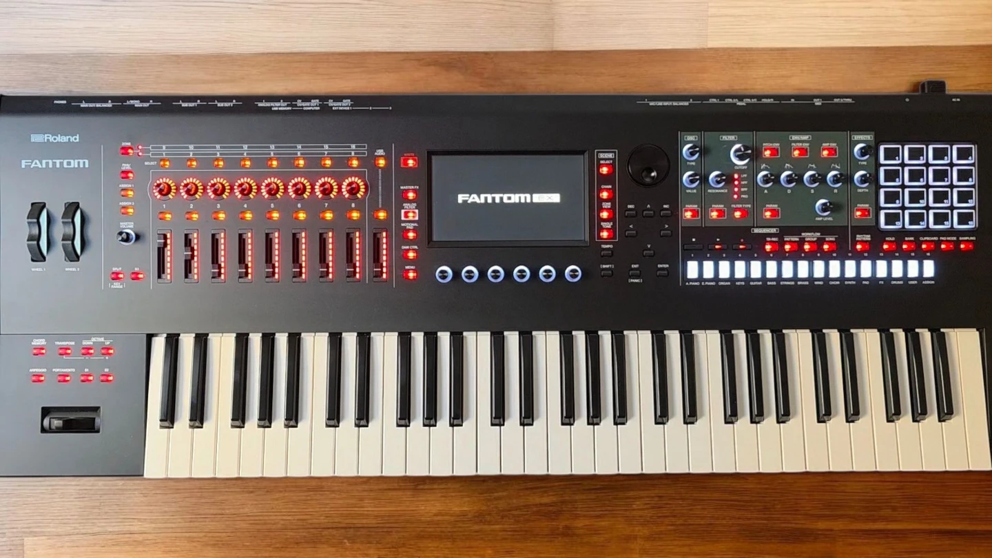 Roland FANTOM 6 EX Synthesizer - photo 2