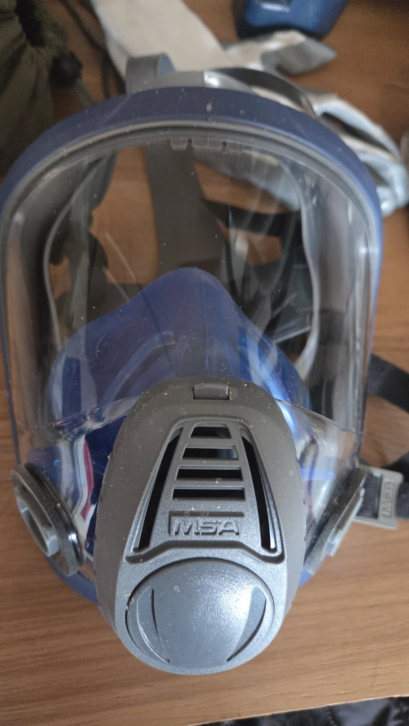 MSA Advantage Full Facepiece Respirator with P100 Cartridges - photo 2