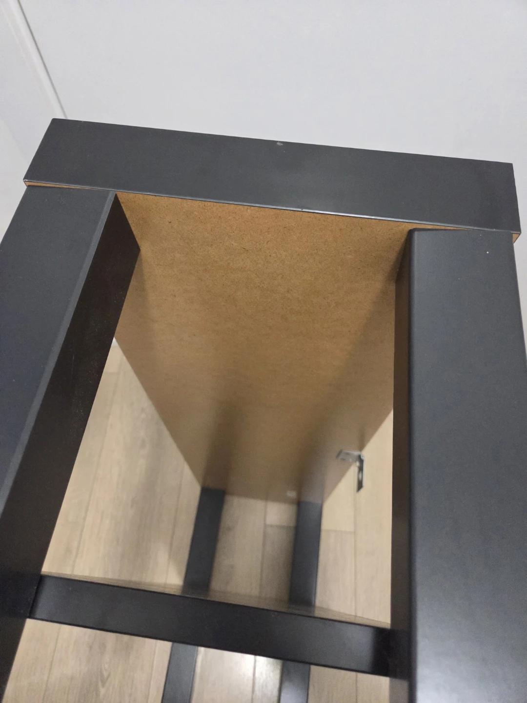 Ikea tv table - photo 3