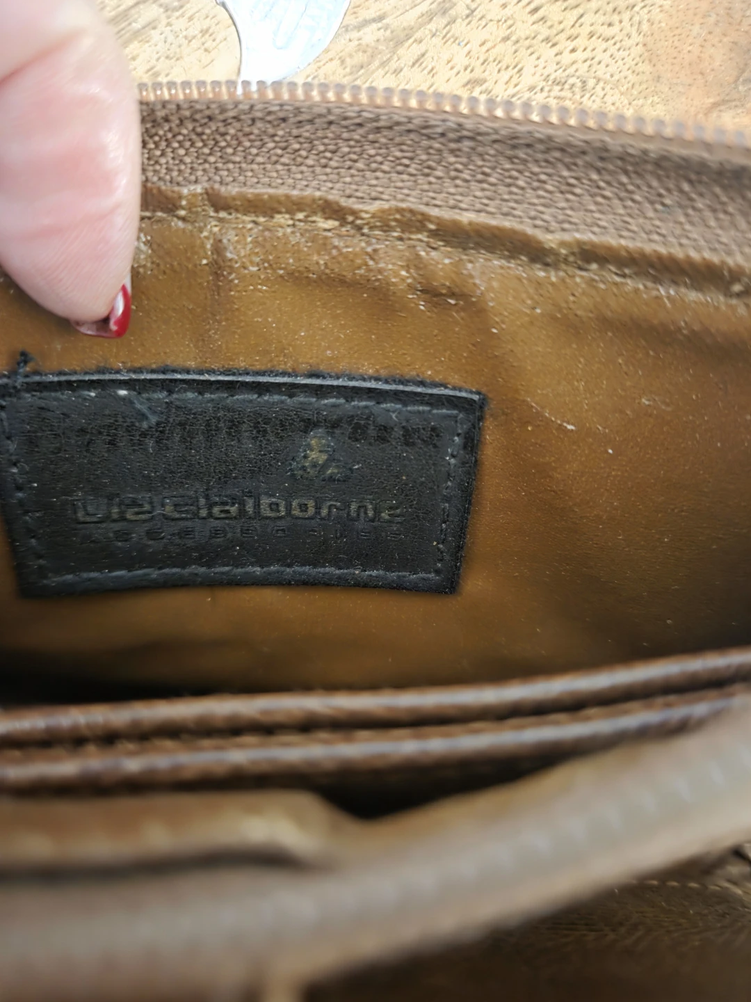 LIZ CLAIBORNE Brown Crossbody Bag - photo 5