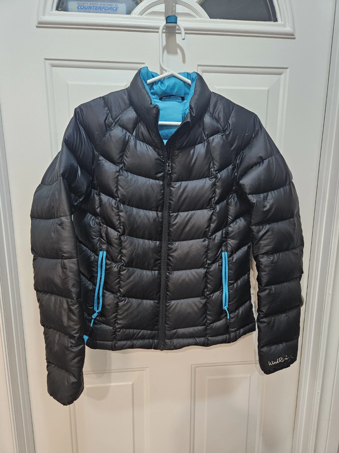 Wind River Down Jacket - Size M