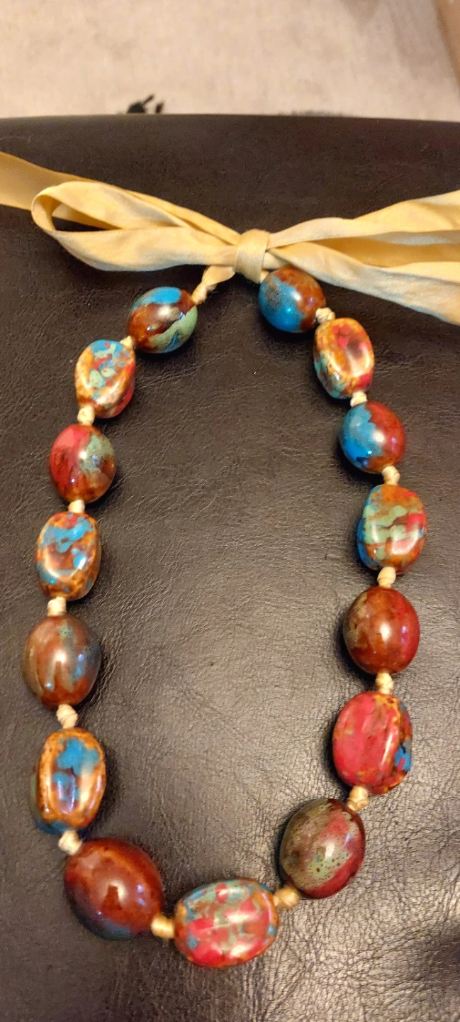 Beaded Necklace with Ribbon Tie
