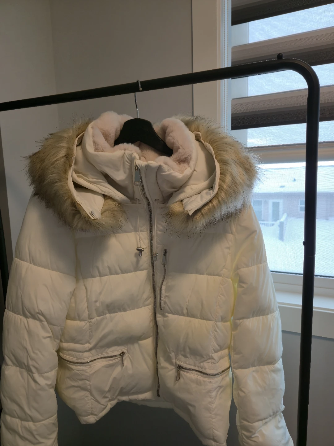 Zara trf Collection White Puffer Jacket (L) - photo 5