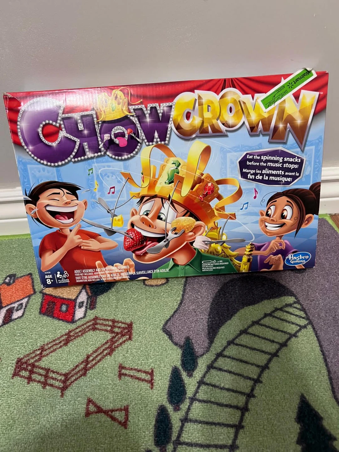 Chow Crown Game by Hasbro 🥕