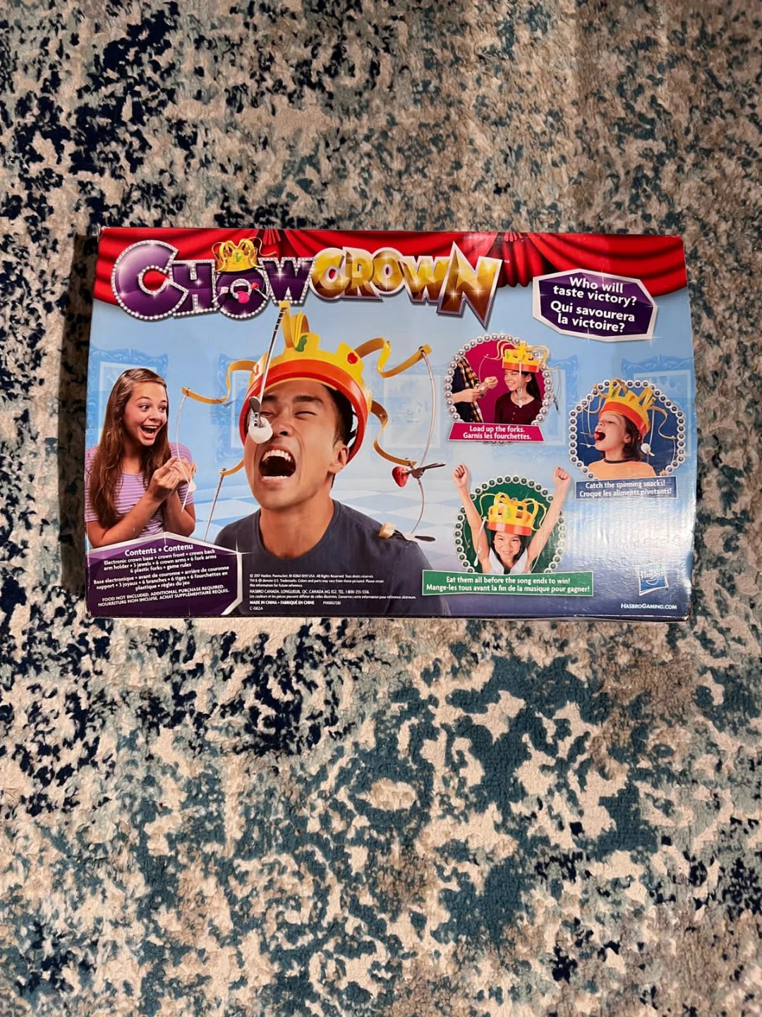 Chow Crown Game by Hasbro 🥕 - photo 2