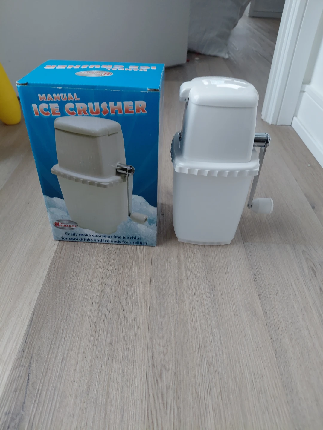 Wingare Manual Ice Crusher - New! - photo 3