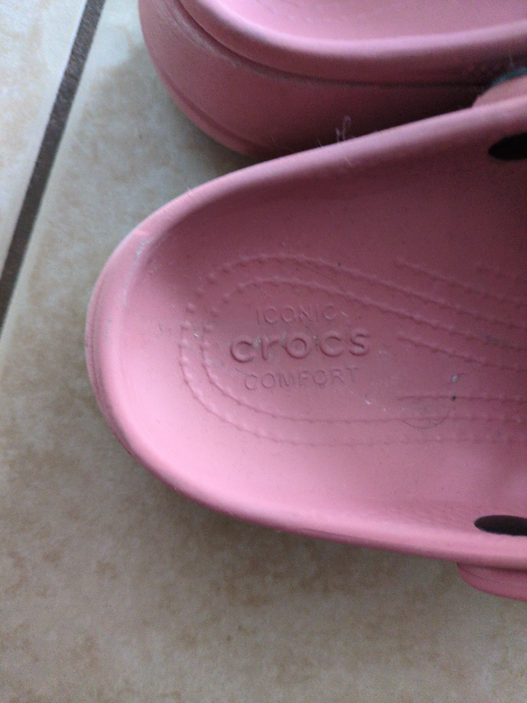 Crocs Pink Clogs, Women's Size 5 - photo 3