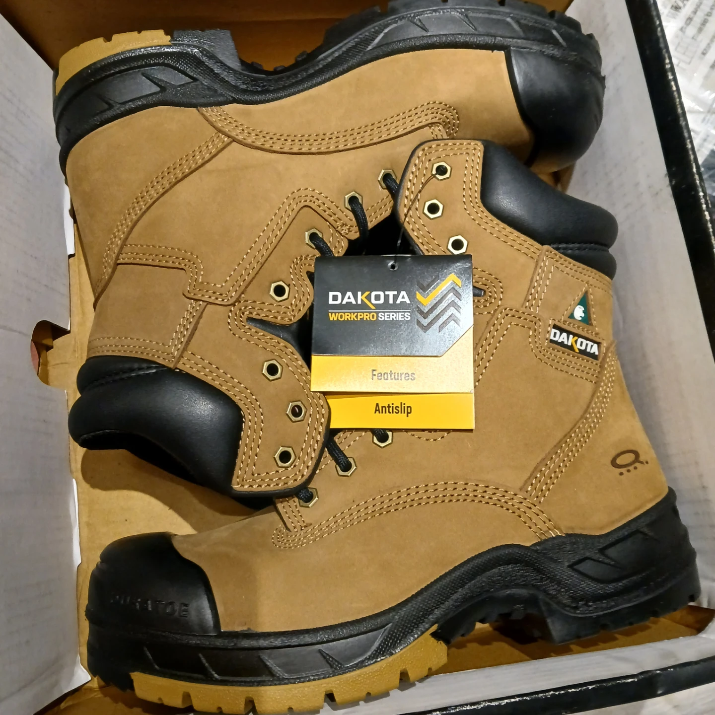 Dakota Workpro Series Tan Work Boots - Size 9