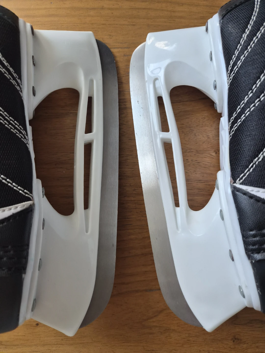 Hockey Skates - photo 3