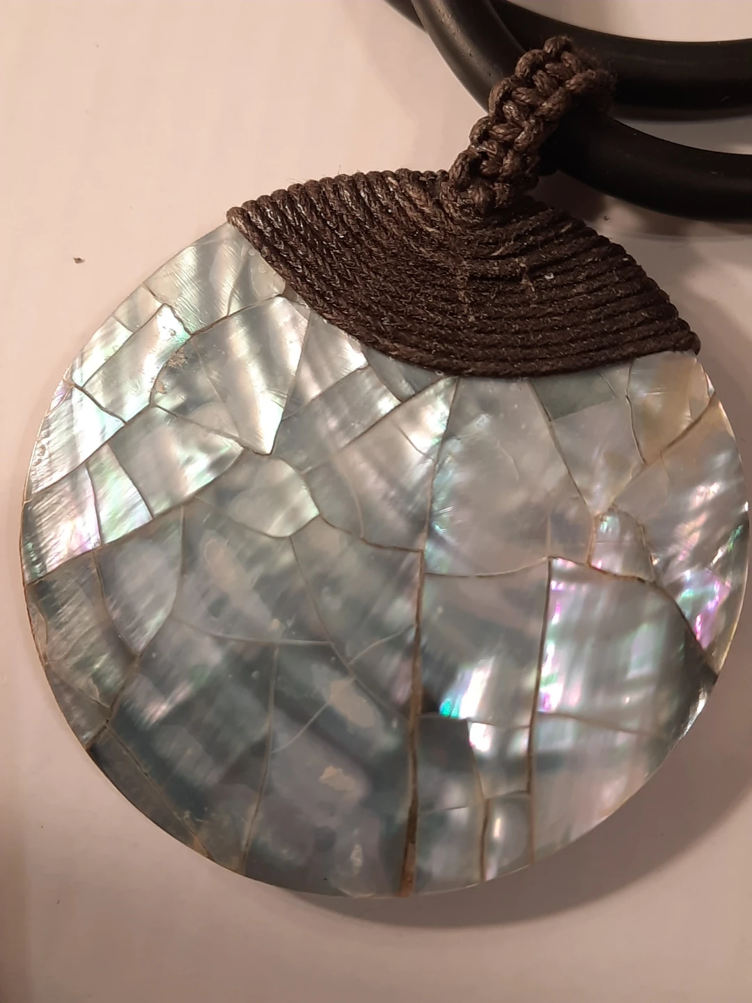 Assorted Mother of Pearl & Shell Pendants with Necklaces - photo 5