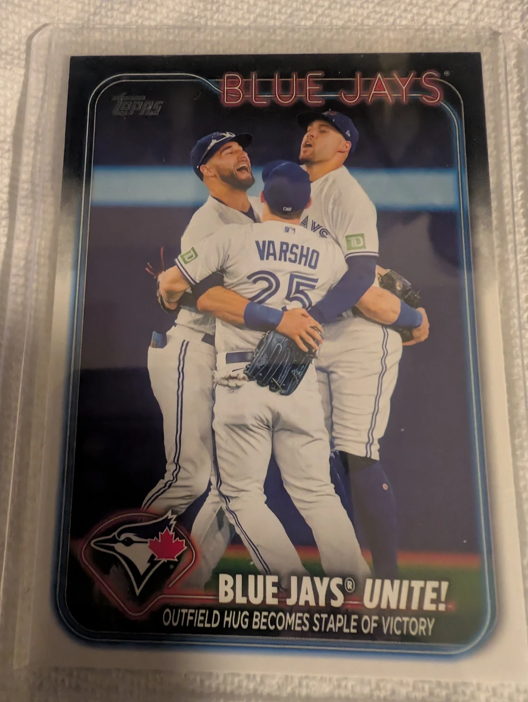 Topps Toronto Blue Jays Outfield Hug Baseball Card