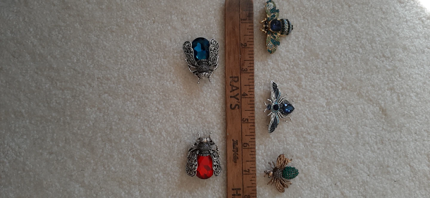 Cute Bee Brooches - photo 2