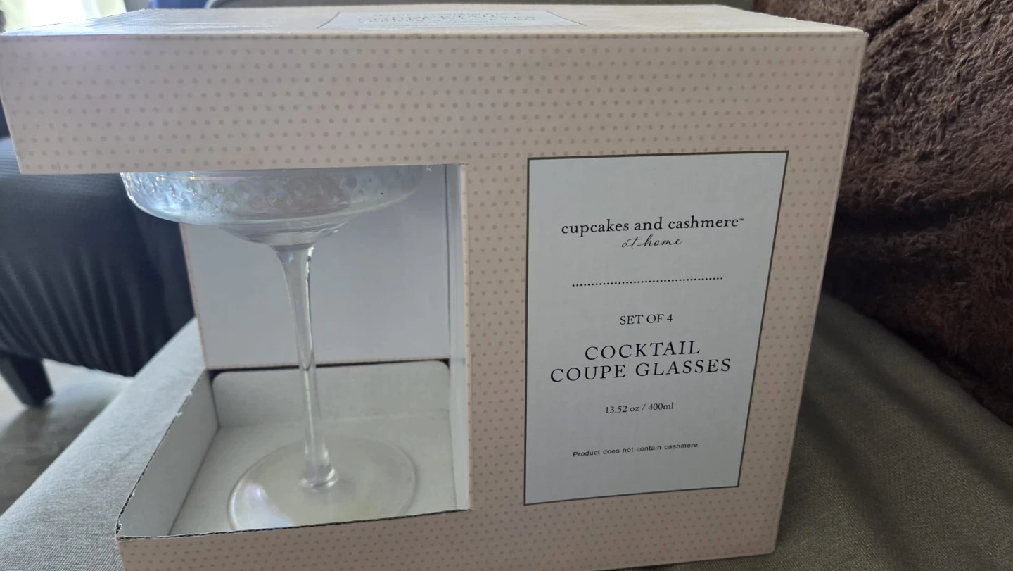 Cupcakes and Cashmere Cocktail Coupe Glasses - Set of 4🏆 - photo 4