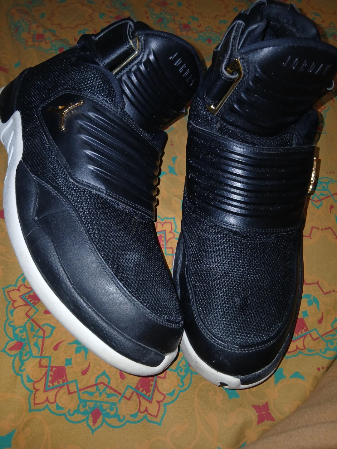 Jordan Men's Shoes Black and White Size 12