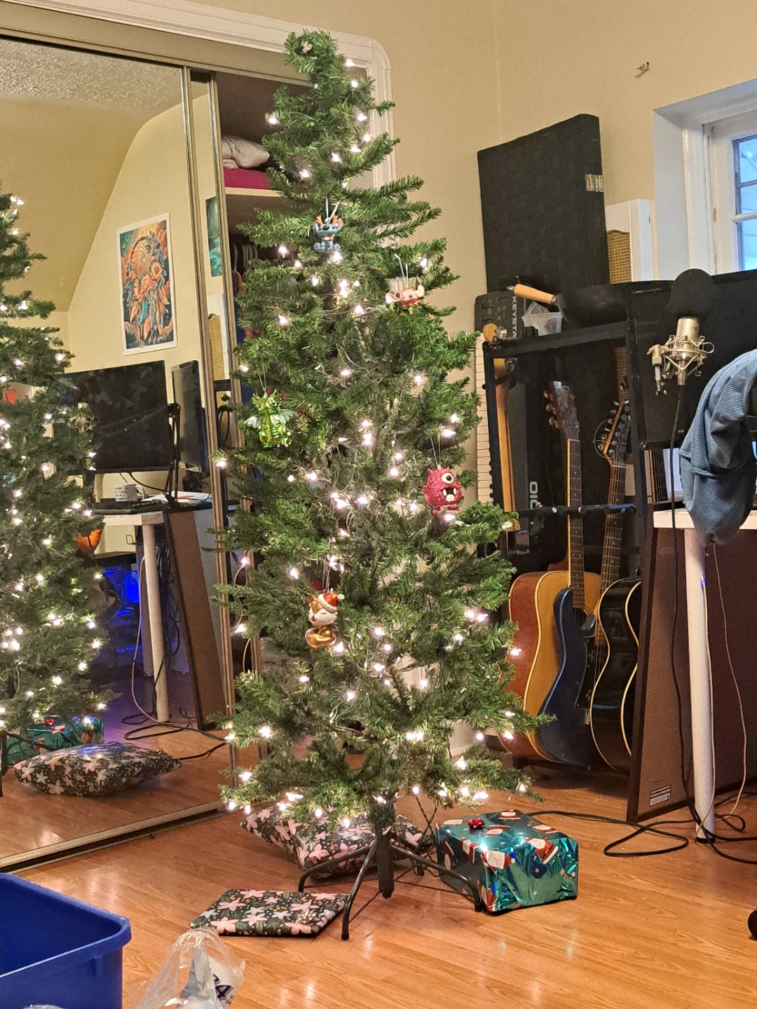 Artificial Christmas Tree with Lights